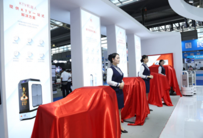 迎接机器人新时代，恒博机器人携'开元盛世·中国梦'全系产品闪耀亮相